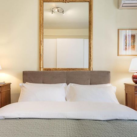 Piazza Isolo Central Apartment Верона Екстериор снимка