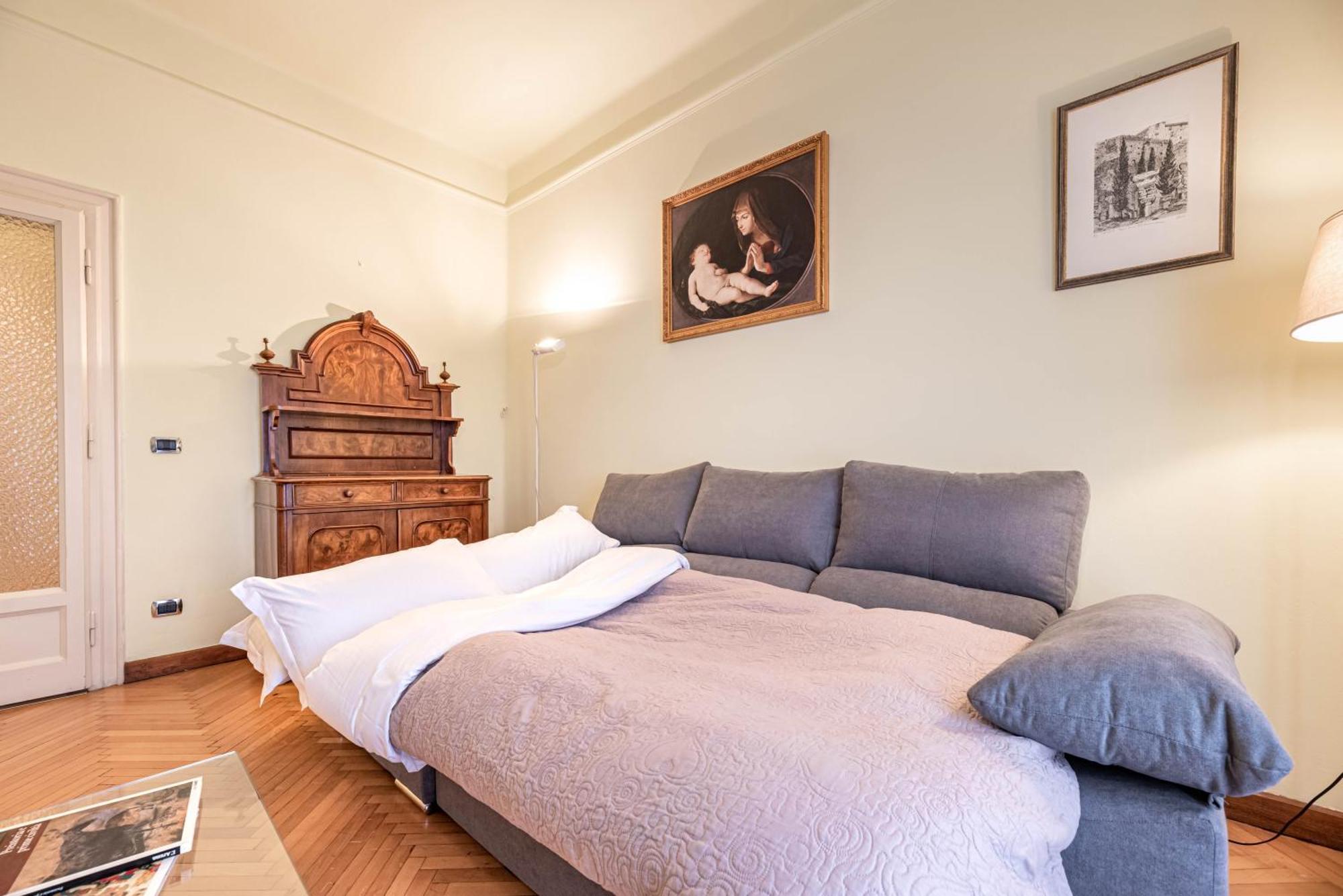 Piazza Isolo Central Apartment Верона Екстериор снимка