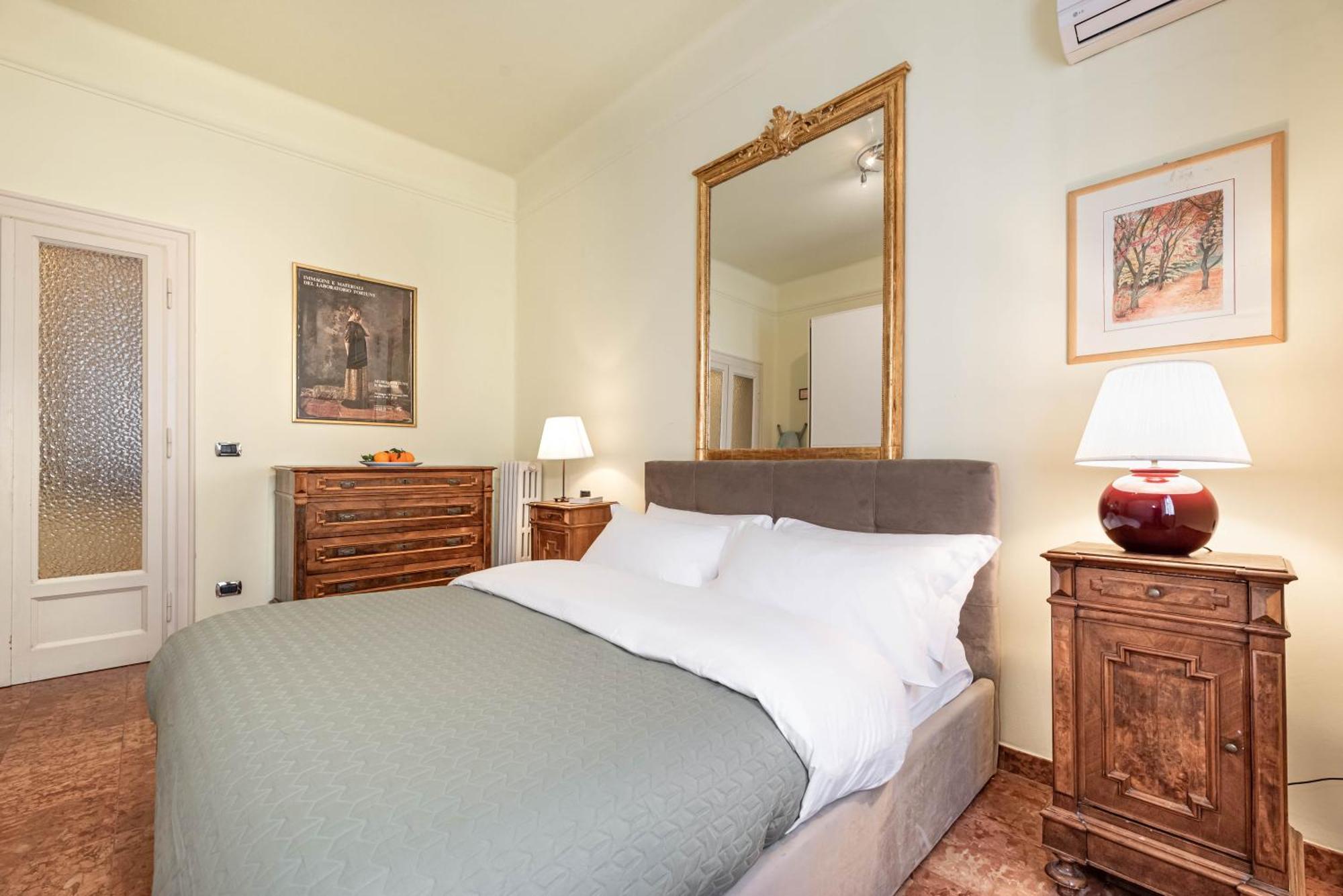 Piazza Isolo Central Apartment Верона Екстериор снимка